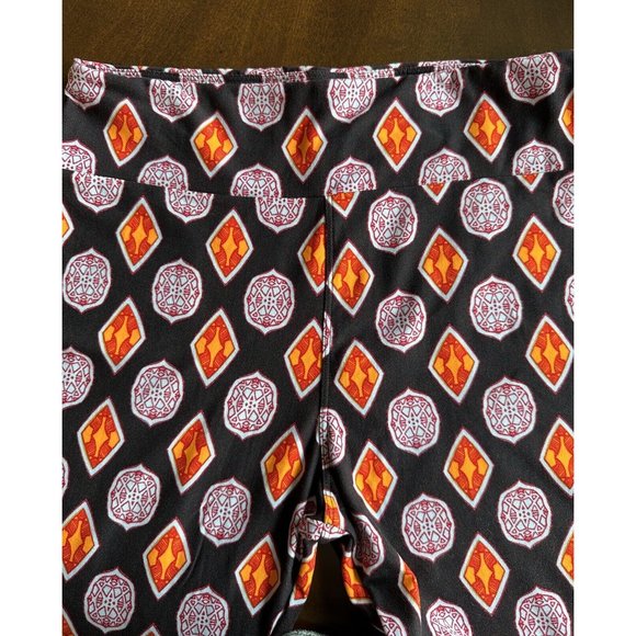 Lularoe Leggings TC Black Diamonds Gems Gemstones Print Tall and Curvy, NWOT - Picture 2 of 2